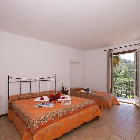 Apartment Borgo Maccagno Viola Maccagno