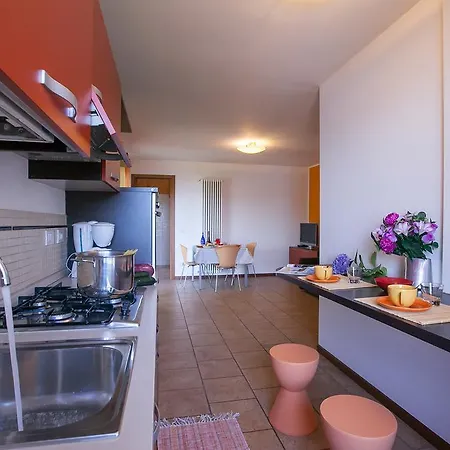 Apartment Borgo Maccagno Viola *